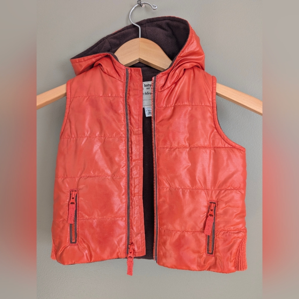Baby Gap Quilted Vest Size 12-18 Months